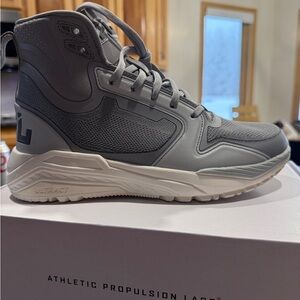 APL Women’s Defender - Smoke/Cement/Ivory Athletic Shoes